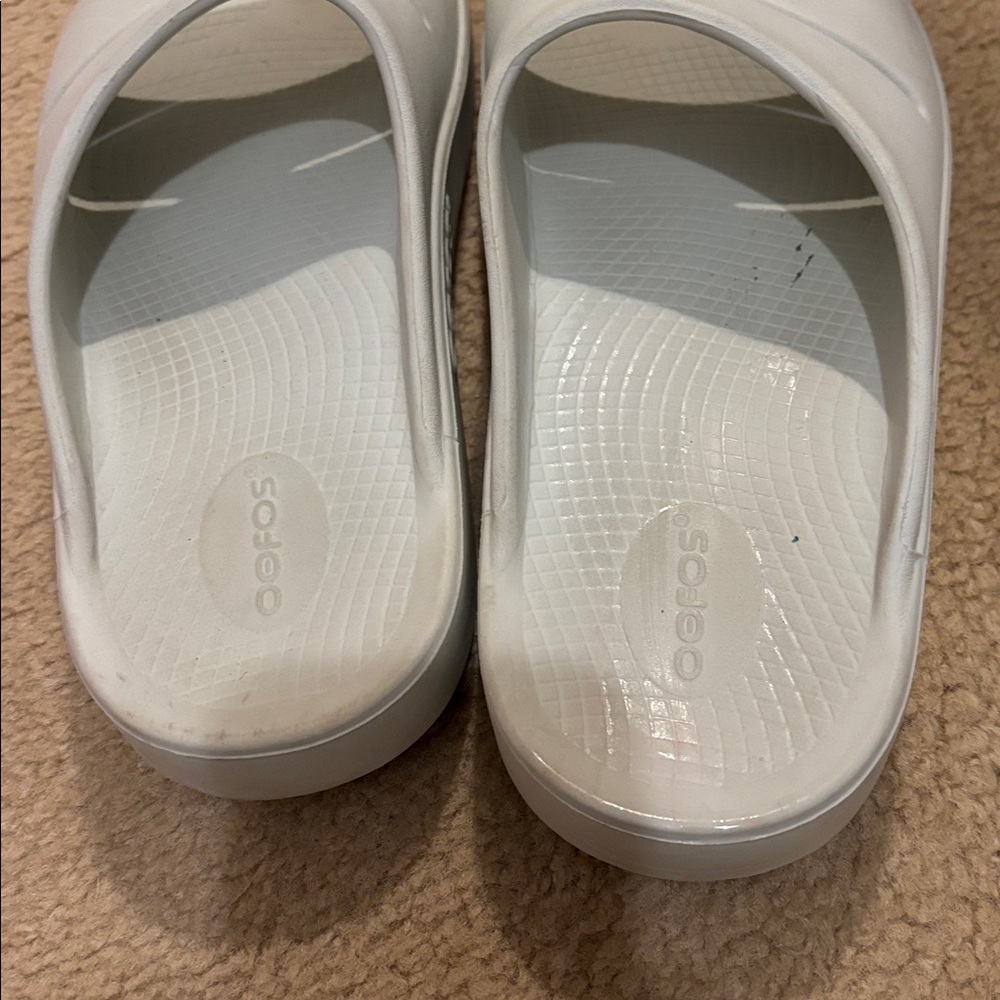 OOFOS
Men's OOahh Machine Washable Slide Sandals - Picture 3 of 5
